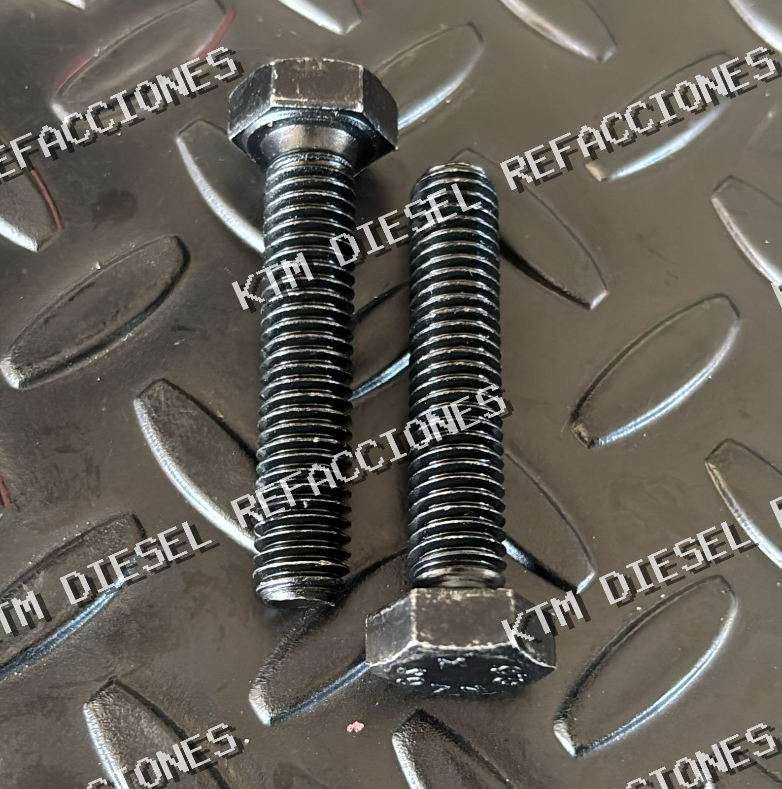 TORNILLO HEXAGONAL GR8 5/16 X 1 1/2" ESTANDAR