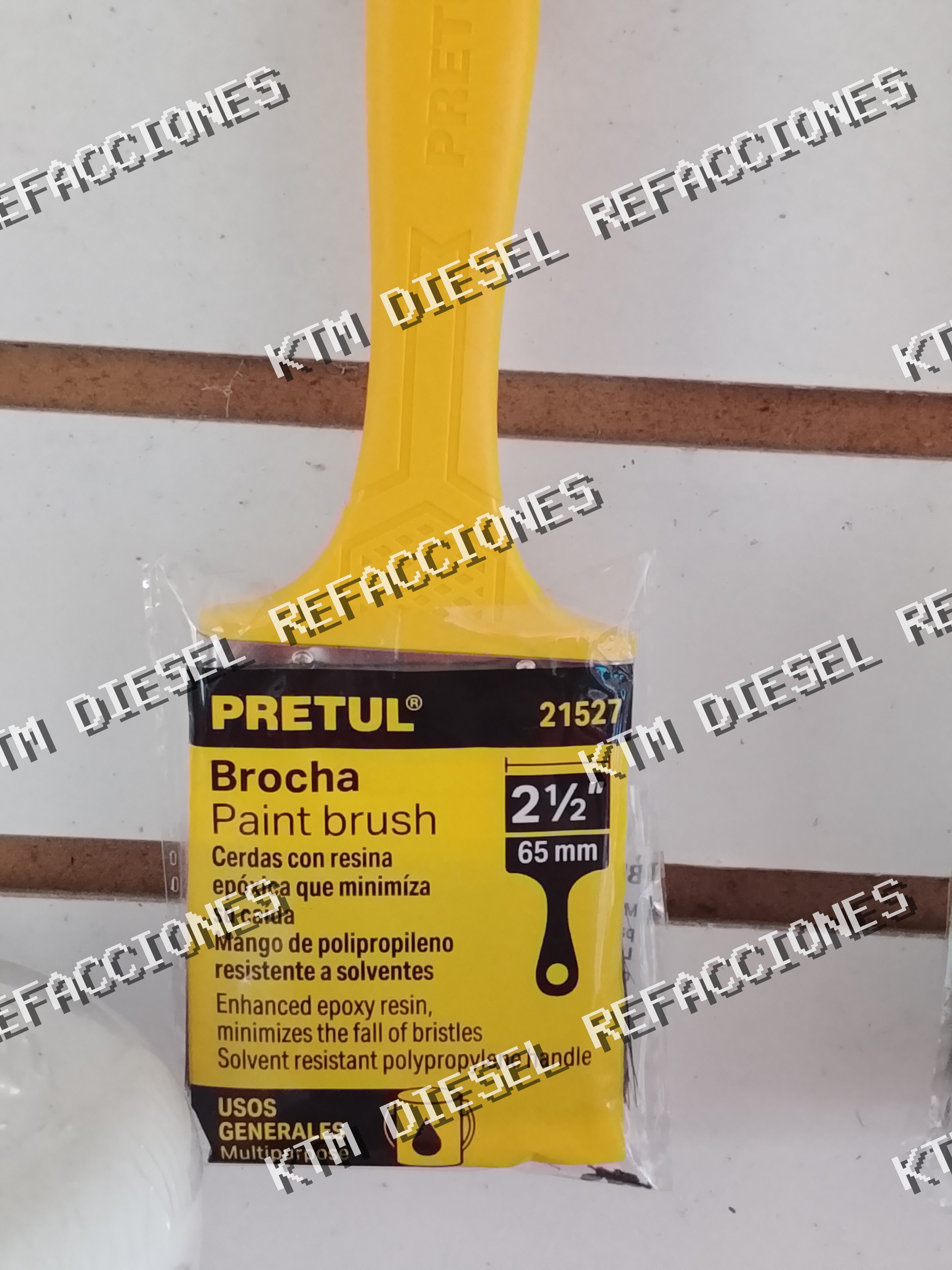 BROCHA USO GENERAL DE 2 1/2" CON MANGO PLASTICO PRETUL