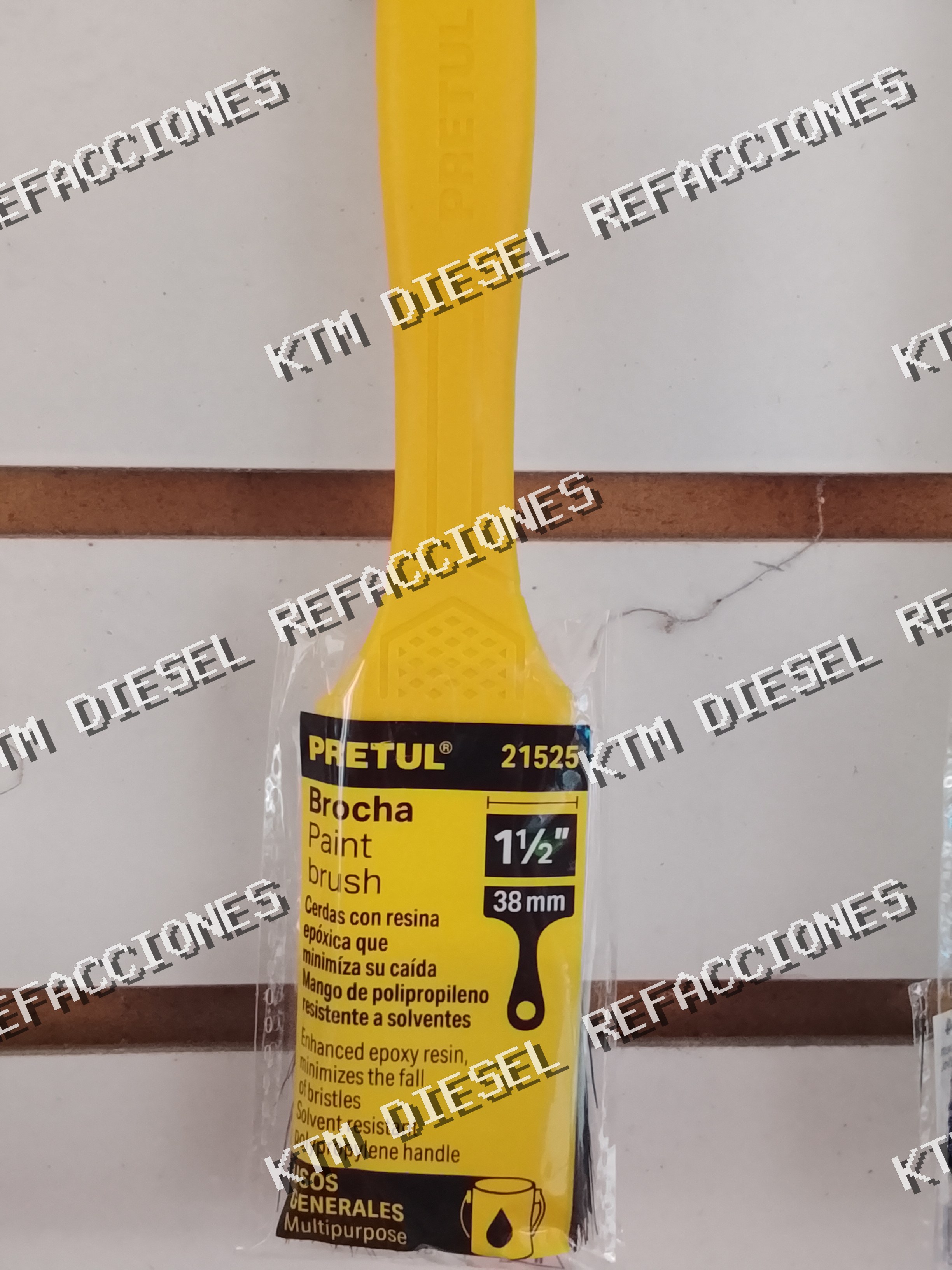BROCHA USO GENERAL DE 1 1/2" CON MANGO PLASTICO PRETUL