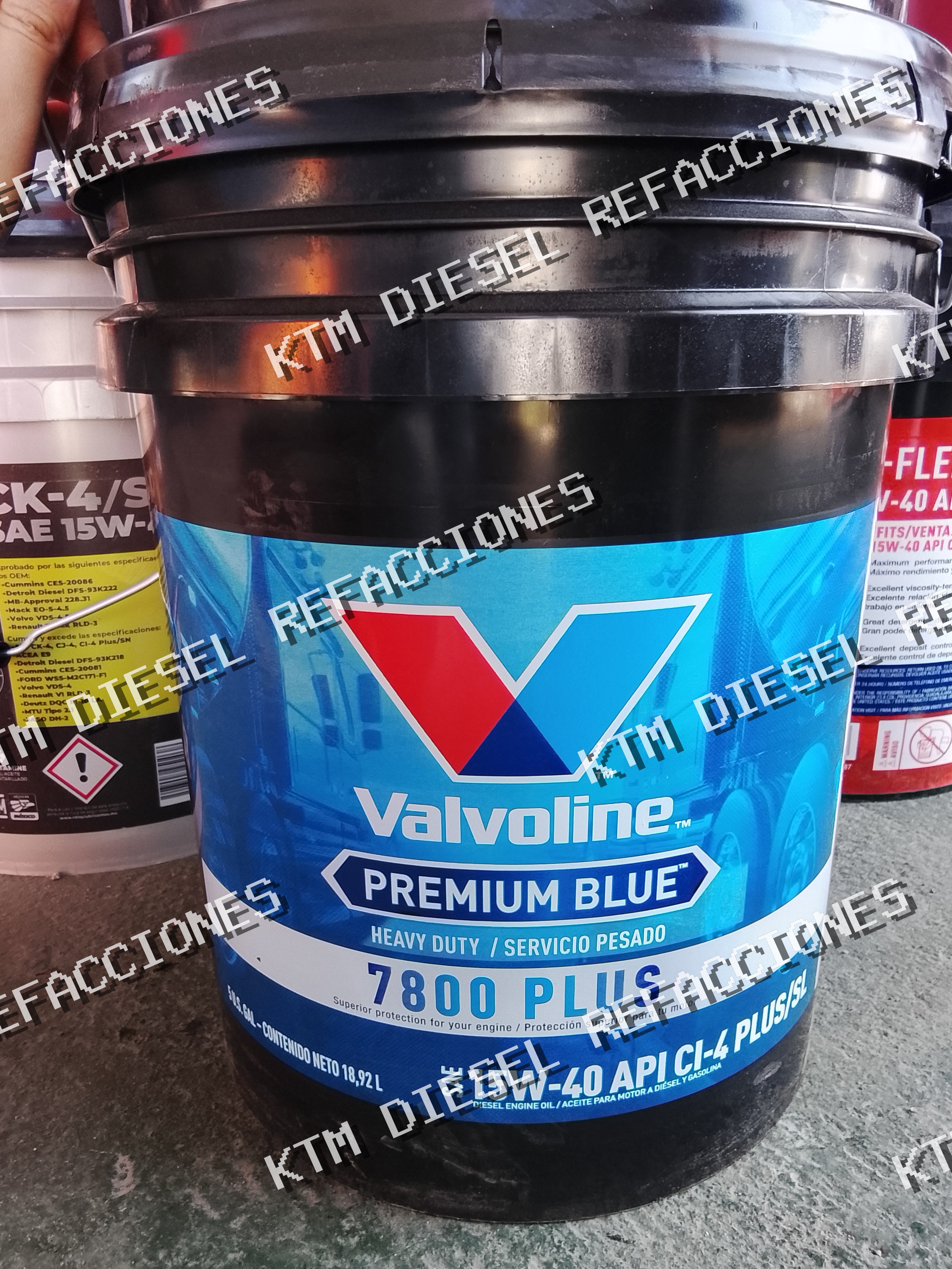 ACEITE DE MOTOR DIESEL PREMIUN BLUE 7800 PLUS SEA 15W40 API CI-4 PLUS/SL VALVOLINE 19LT