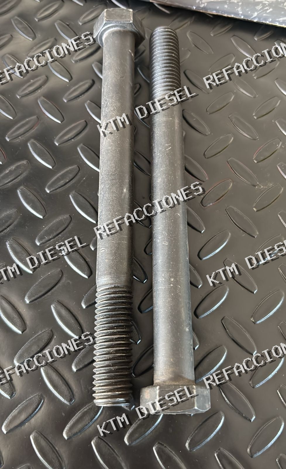 TORNILLO HEXAGONAL GR8 5/8 X 7" ESTANDAR 